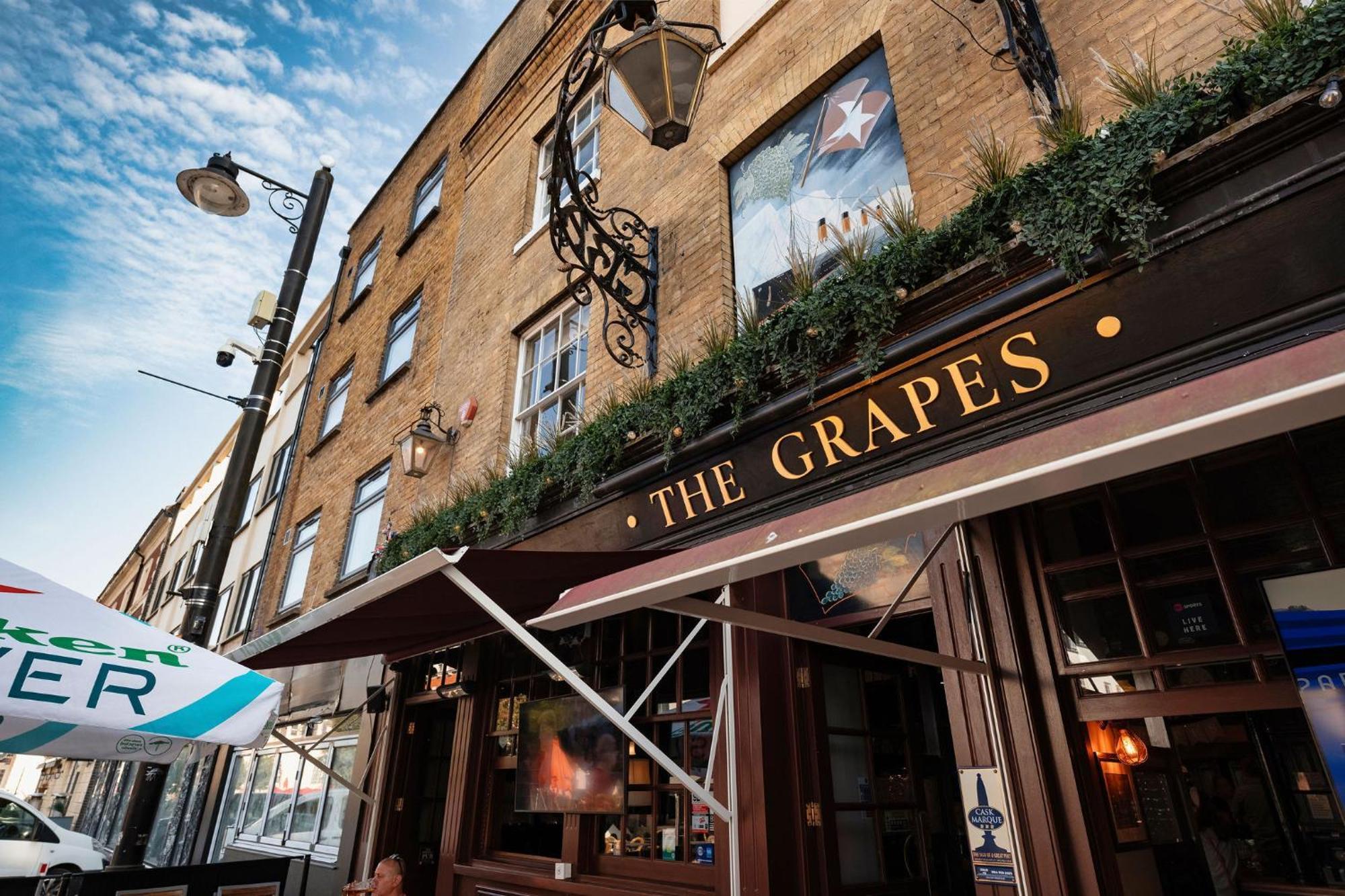 The Grapes Pub Hotel เซาธ์แธมป์ตัน ภายนอก รูปภาพ